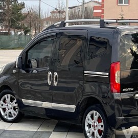 Fiat Fiorino Minivan Chrome Sliding Door Molding (4 Pieces Stainless Steel) - 2007-2024 Models